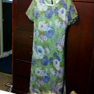 Maxi dress,with lining needs no slip,  fashion bug,purple and green.size 14 nice